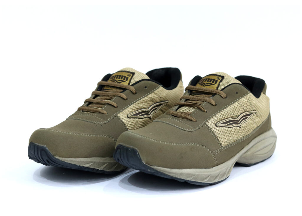 omni walking shoes
